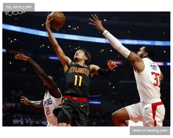 托马斯超越特纳，成水星队史单赛季篮板王。